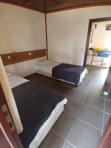 Mutlu Tatil Köyü Yerel İşletme fotoğrafı 3